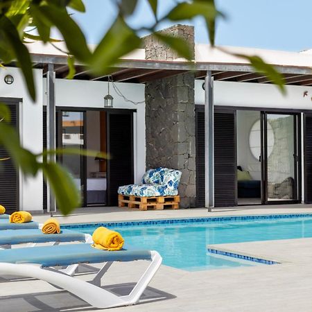 3 Bedroom Villa With Private Pool Close To Papagayo Beach Playa Blanca  Zewnętrze zdjęcie