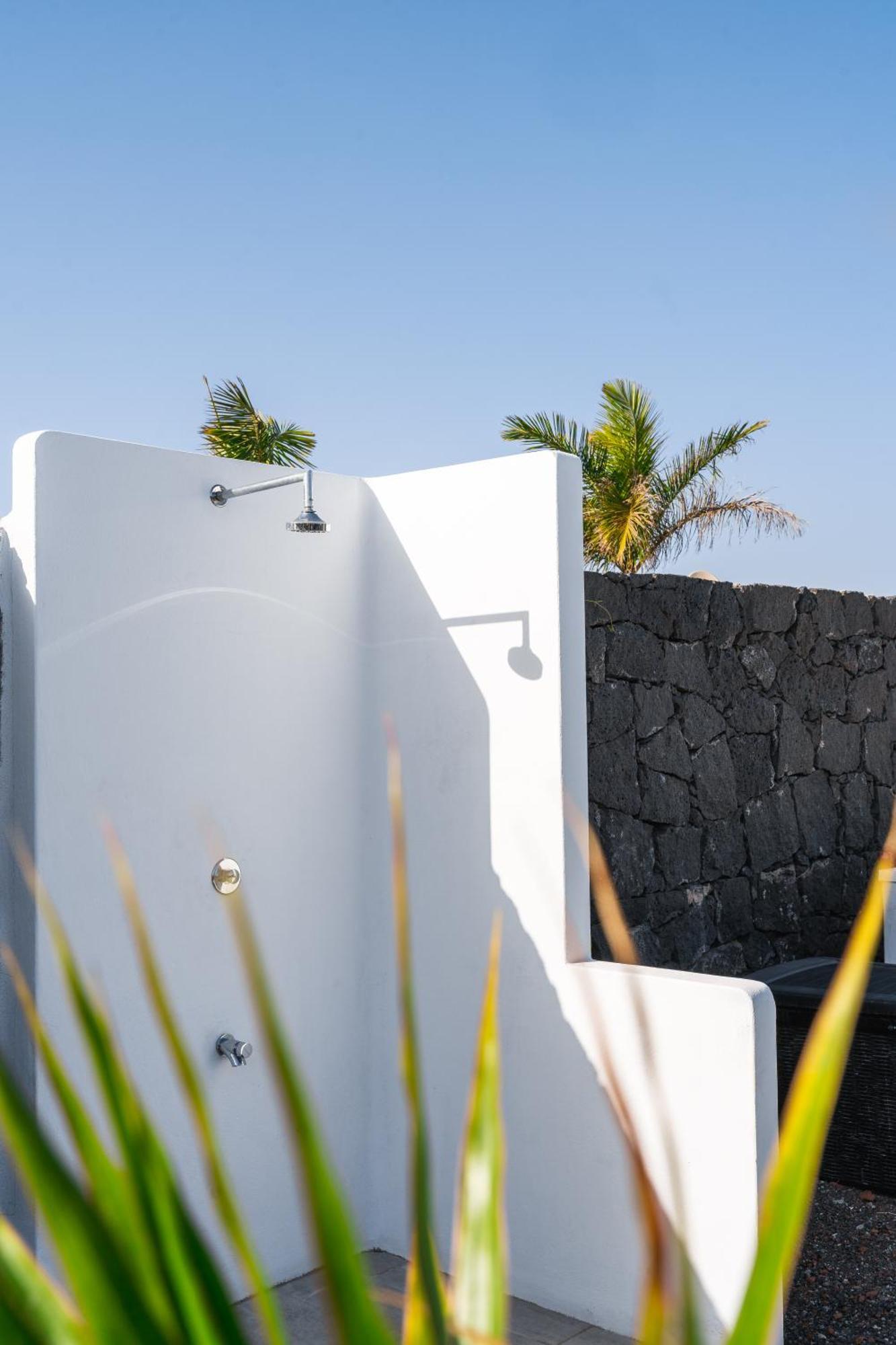 3 Bedroom Villa With Private Pool Close To Papagayo Beach Playa Blanca  Zewnętrze zdjęcie