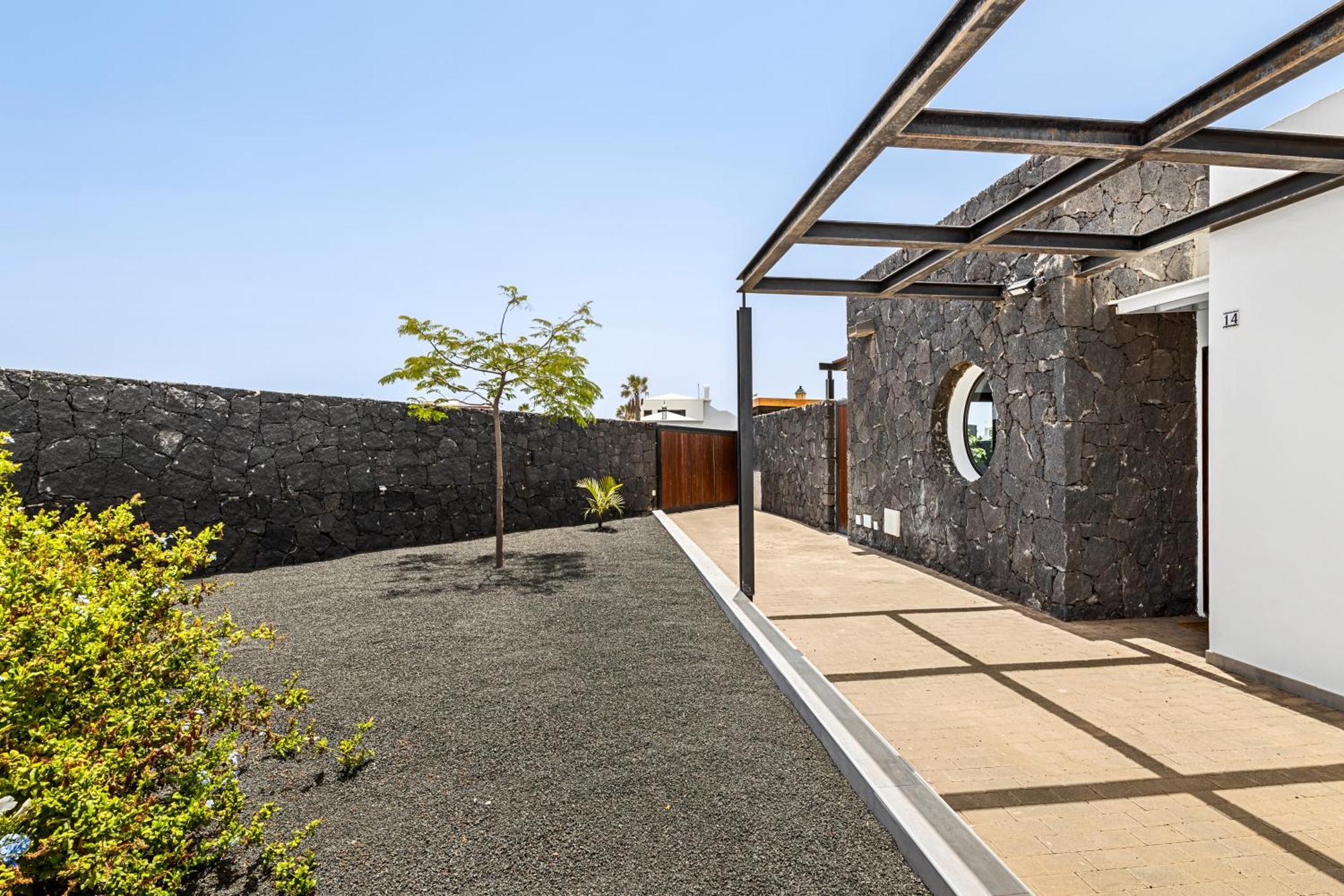 3 Bedroom Villa With Private Pool Close To Papagayo Beach Playa Blanca  Zewnętrze zdjęcie